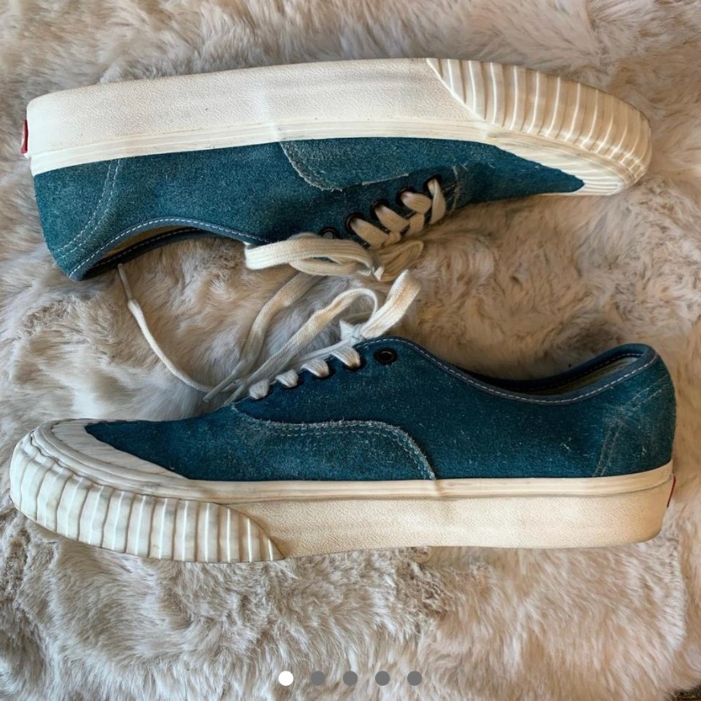 Sea Blue Suede Low Top Vans